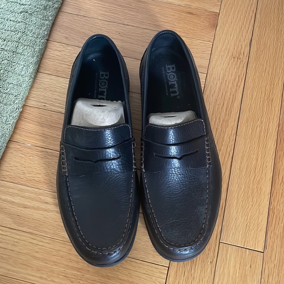 Born Men’s Simon Slip-Ons - Picture 3 of 3